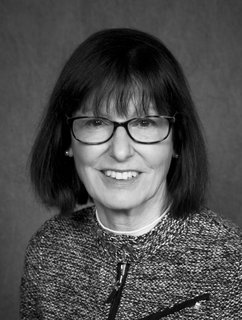 Photo of Lisa Evren